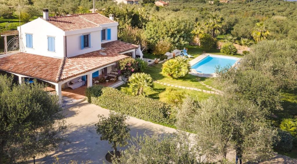 Alghero Villa Josephine Con Piscina E Parco Per 8 Ospiti Exterior foto